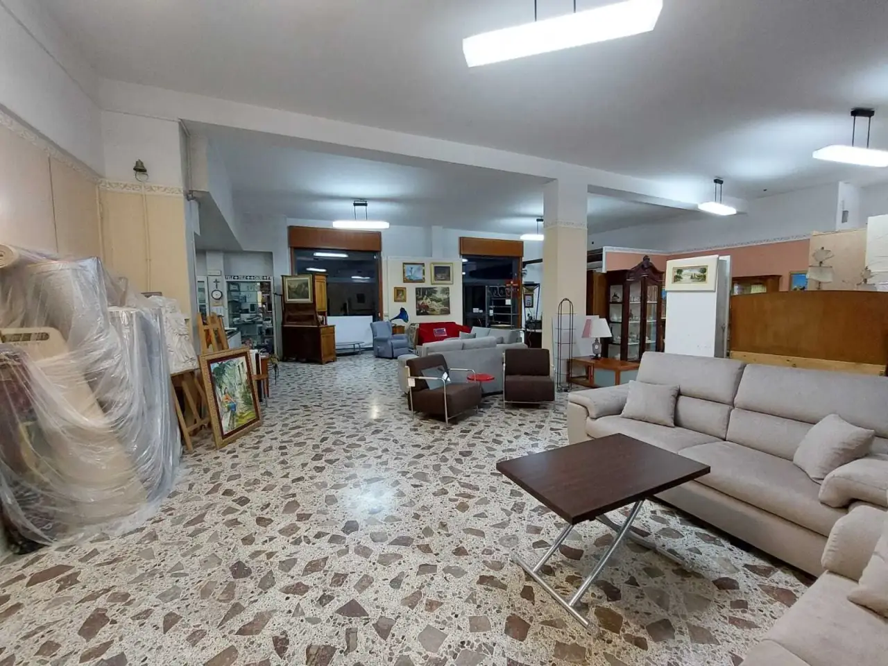 Negozio in Via Calvanese 63, Roccapiemonte, {3} - Foto 2
