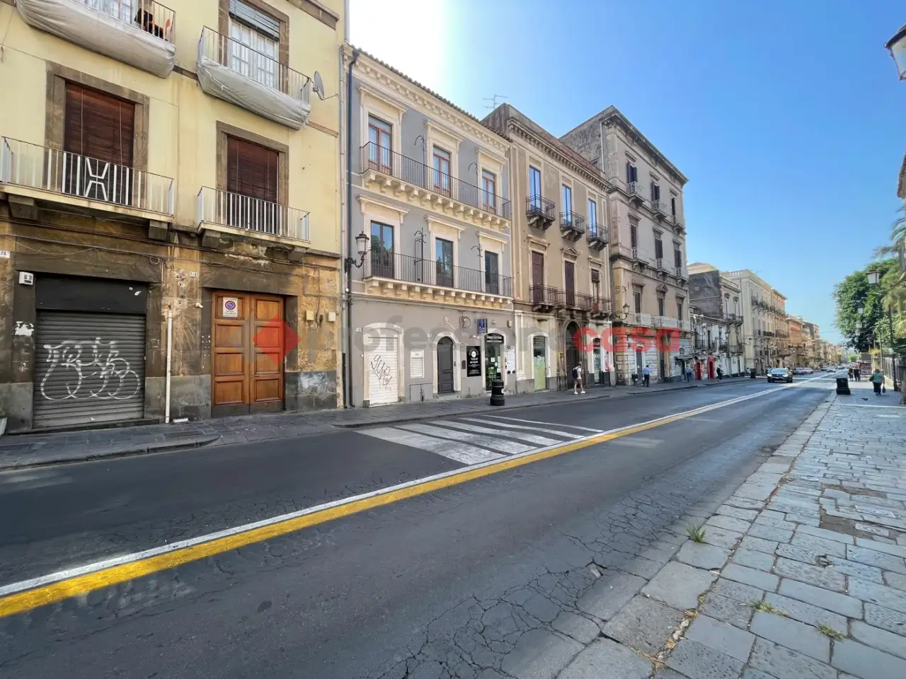 Negozio in Via Etnea 520, Catania, {3} - Foto 1