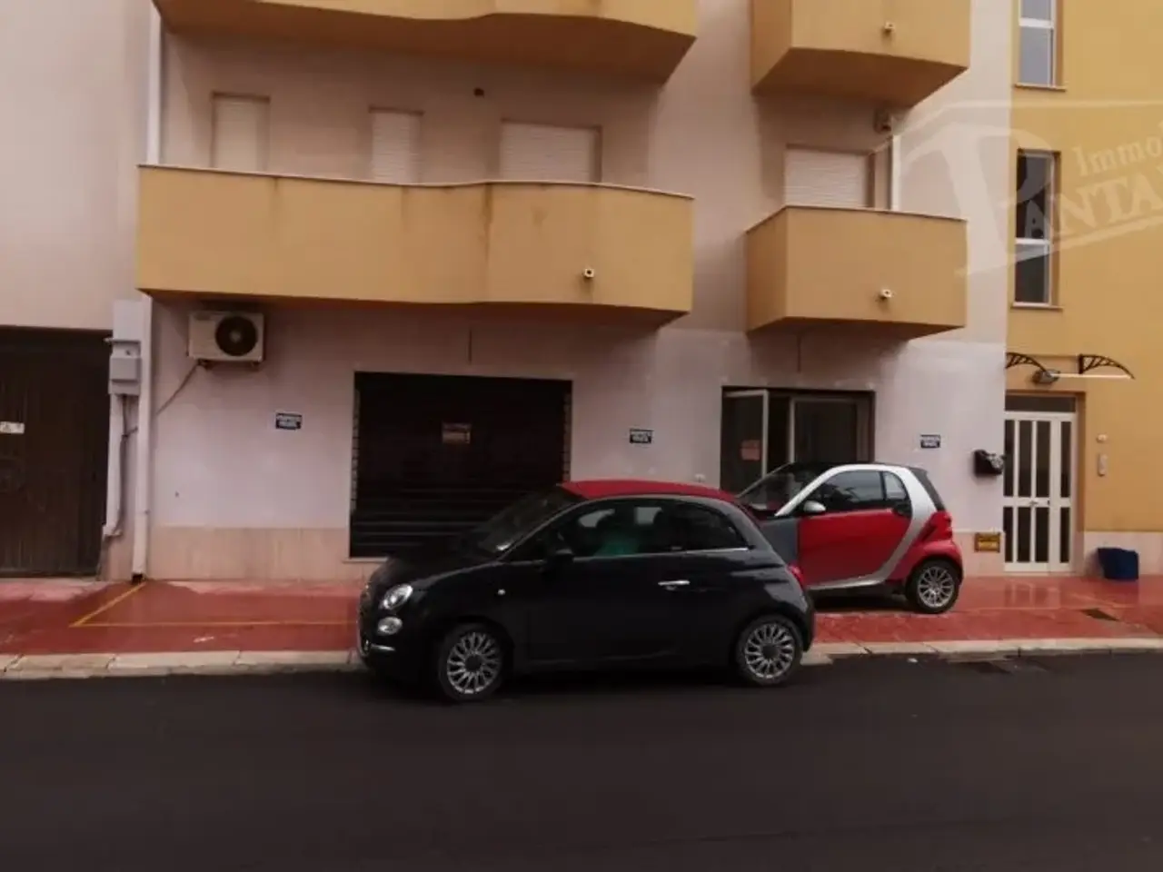 Esercizio commerciale in 
Via del Fante									, 
Marsala									, Marsala, {3} - Foto 1