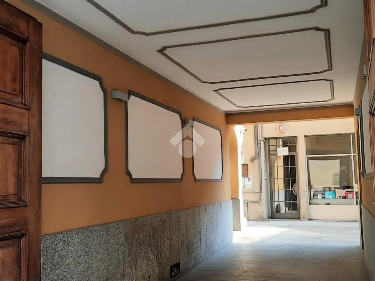 Ufficio in Via Paolo Frisi 3, Milano, {3} - Foto 2