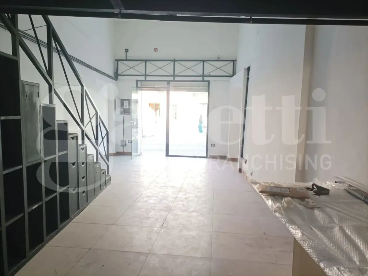 Negozio in Via Lamarmora 46, Quartu Sant'Elena, {3} - Foto 2