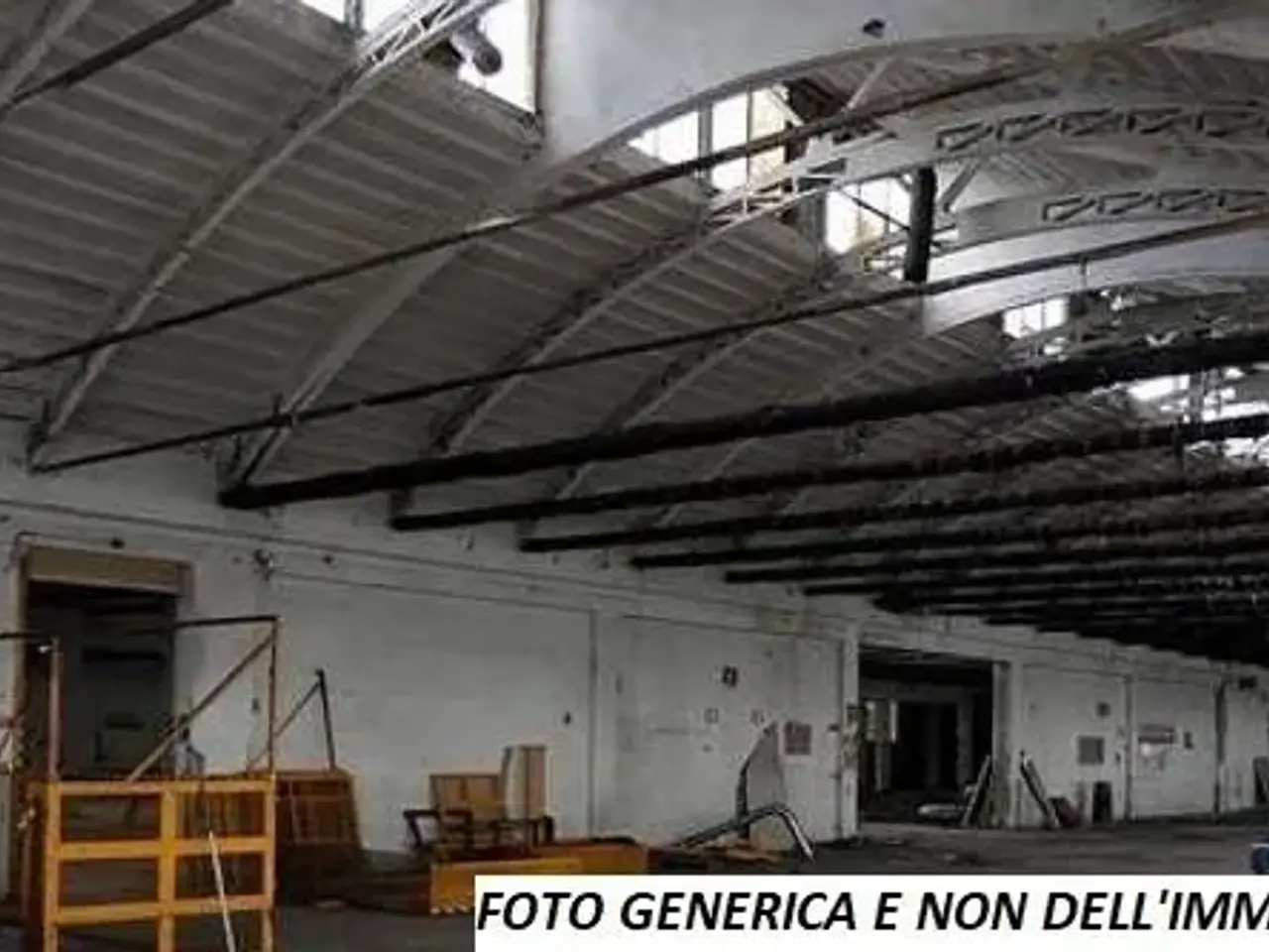 Capannone in , Santa Maria A Monte, {3} - Foto 1