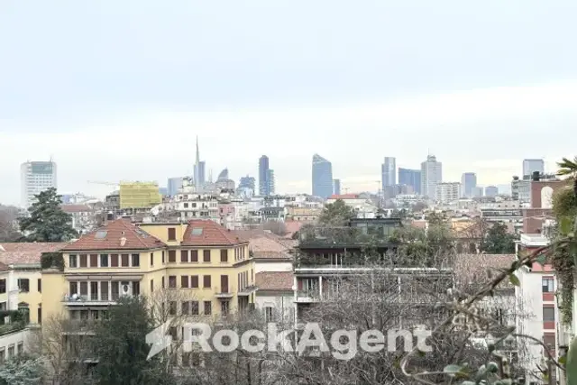 Penthouse in Via Pietro Mascagni 24, Milano - Photo 1