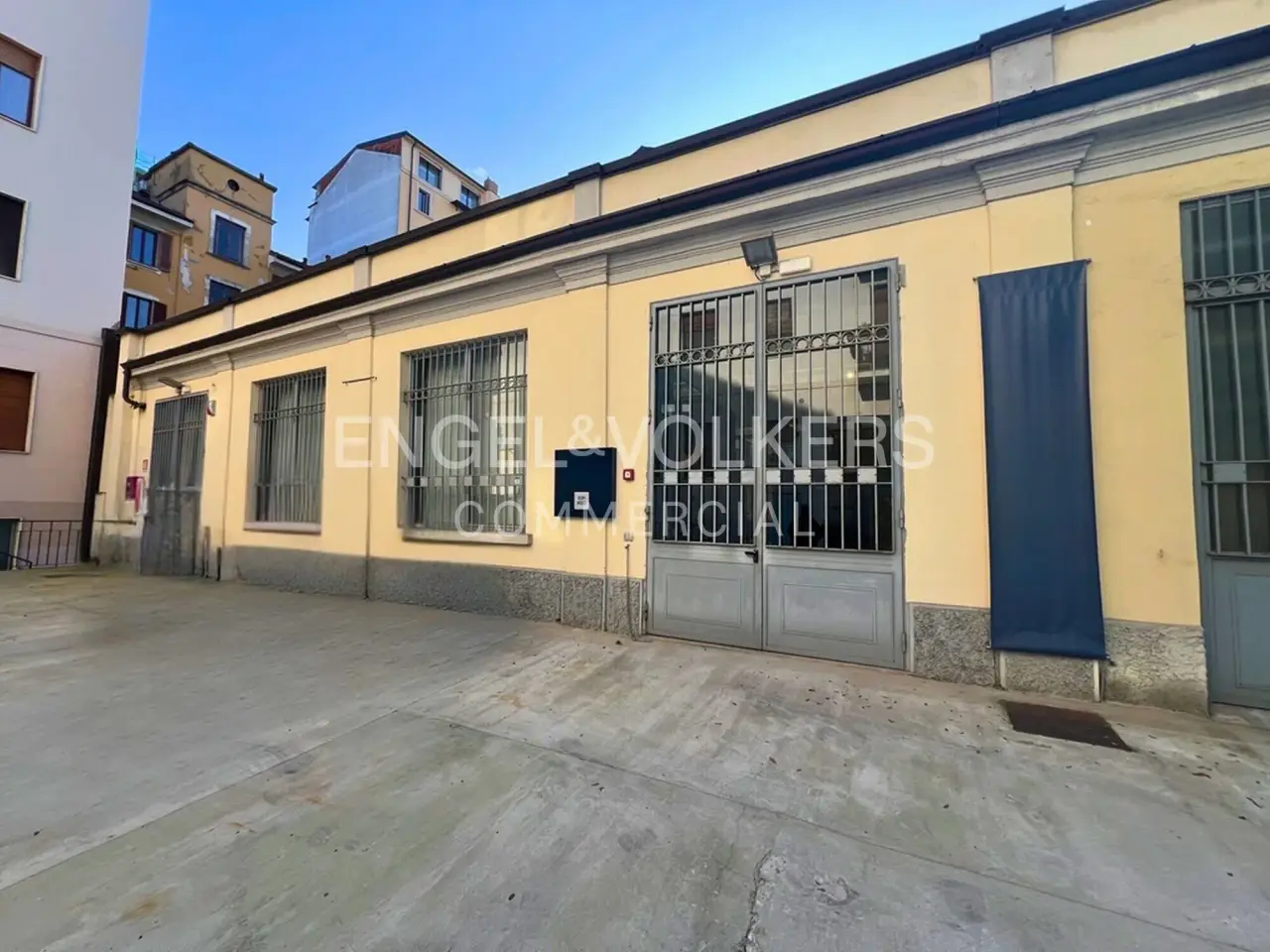 Ufficio in Via Spartaco, Milano, {3} - Foto 1