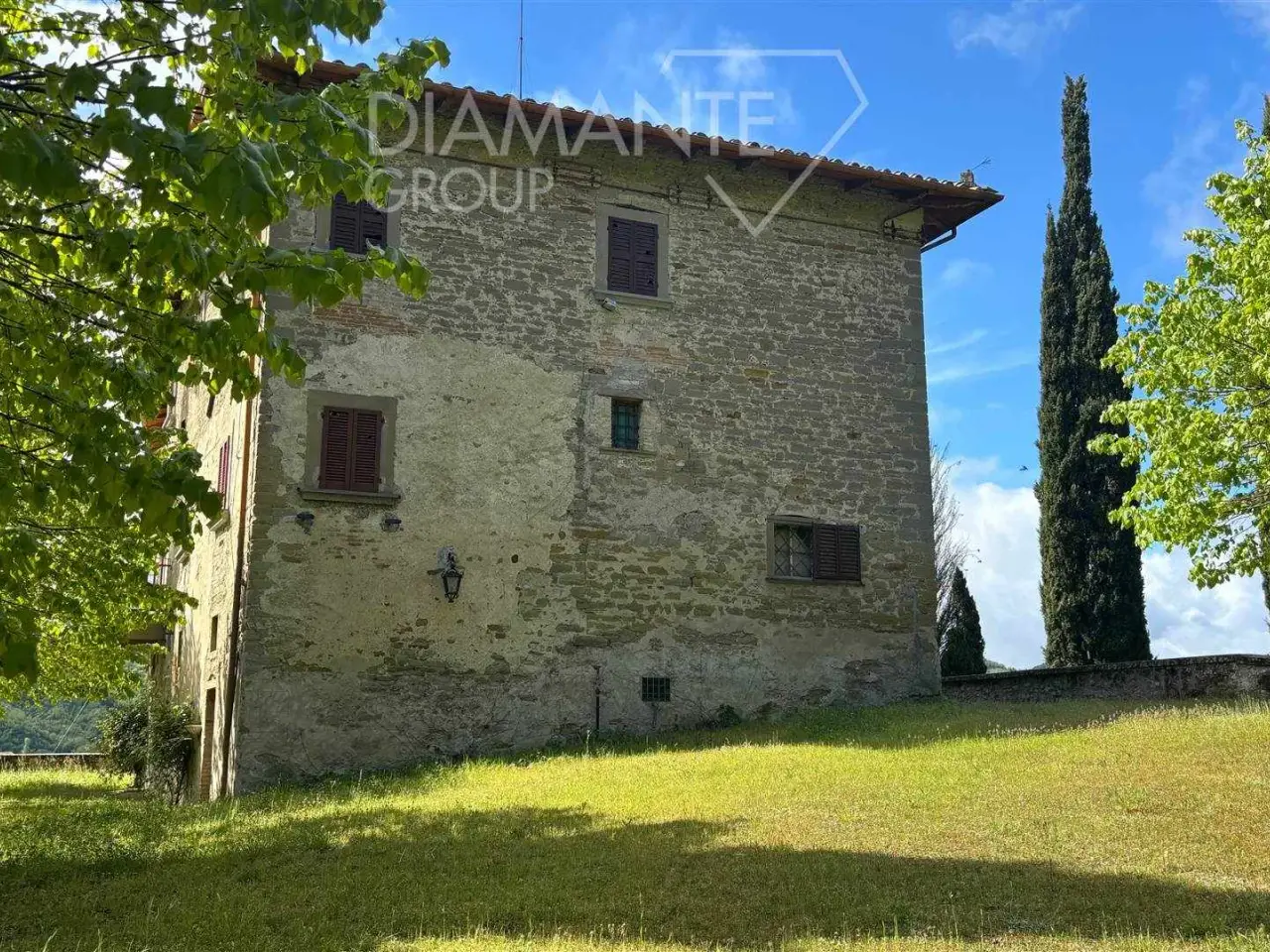 Azienda agricola in , Montone, {3} - Foto 1