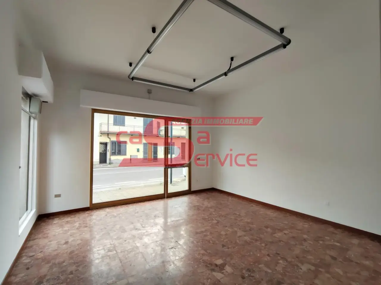 Locale commerciale in , Pieve A Nievole, {3} - Foto 1