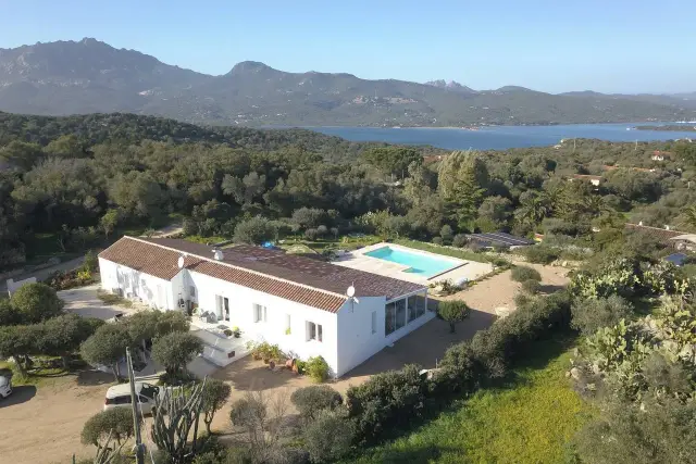 Villa in Via Sa Conca E su Falcu, Olbia - Foto 1