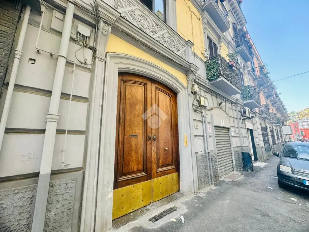 Magazzino in Corso Vittorio Emanuele 619, Napoli, {3} - Foto 2