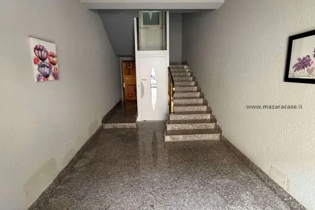insertion image