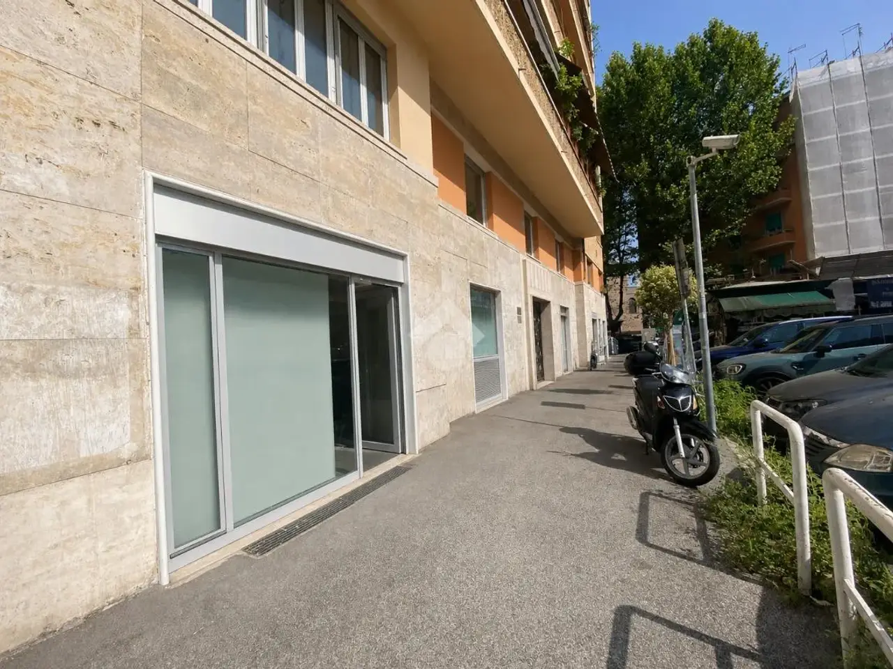 Negozio in Piazza Vescovio 2, Roma, {3} - Foto 2