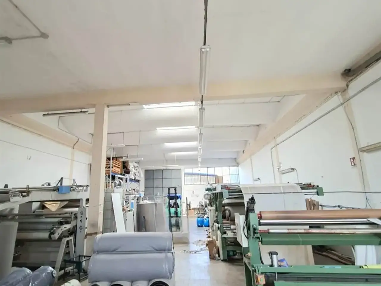 Magazzino in Viale, Prato, {3} - Foto 1