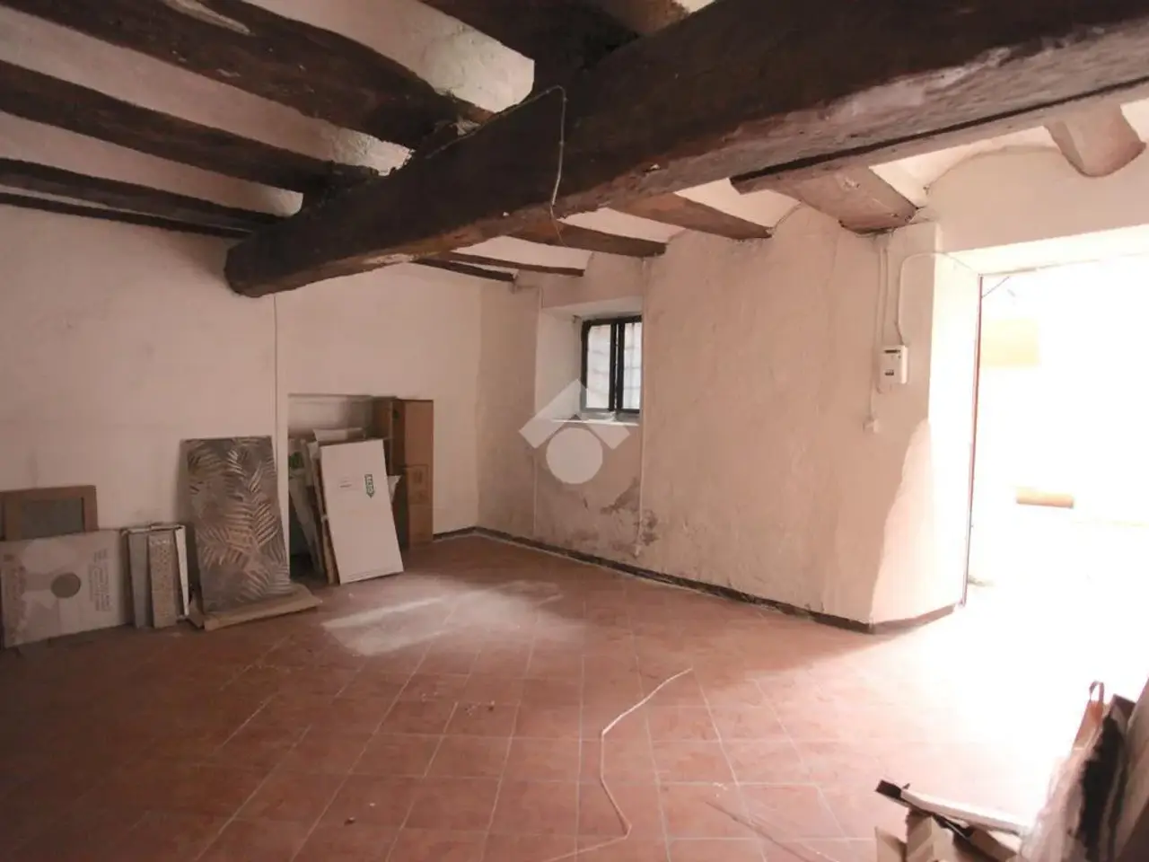 Magazzino in Vicolo Societa' Operaia 2, Pinerolo, {3} - Foto 1