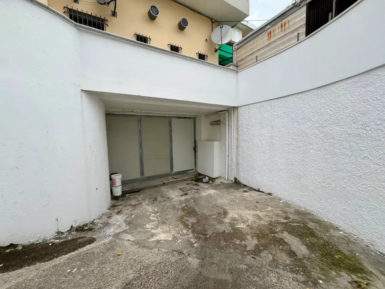Parcheggio chiuso in , Rimini, {3} - Foto 2