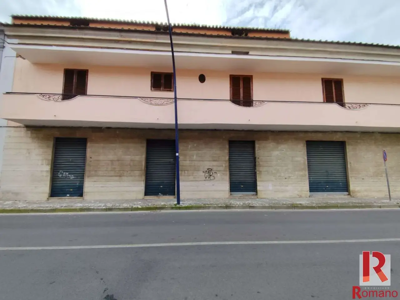 Negozio in Via Biagio Rosato  80, Curti, {3} - Foto 2
