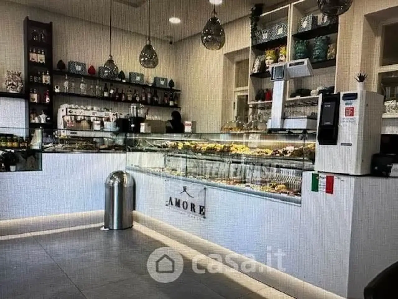 Pasticceria in , Milano, {3} - Foto 1