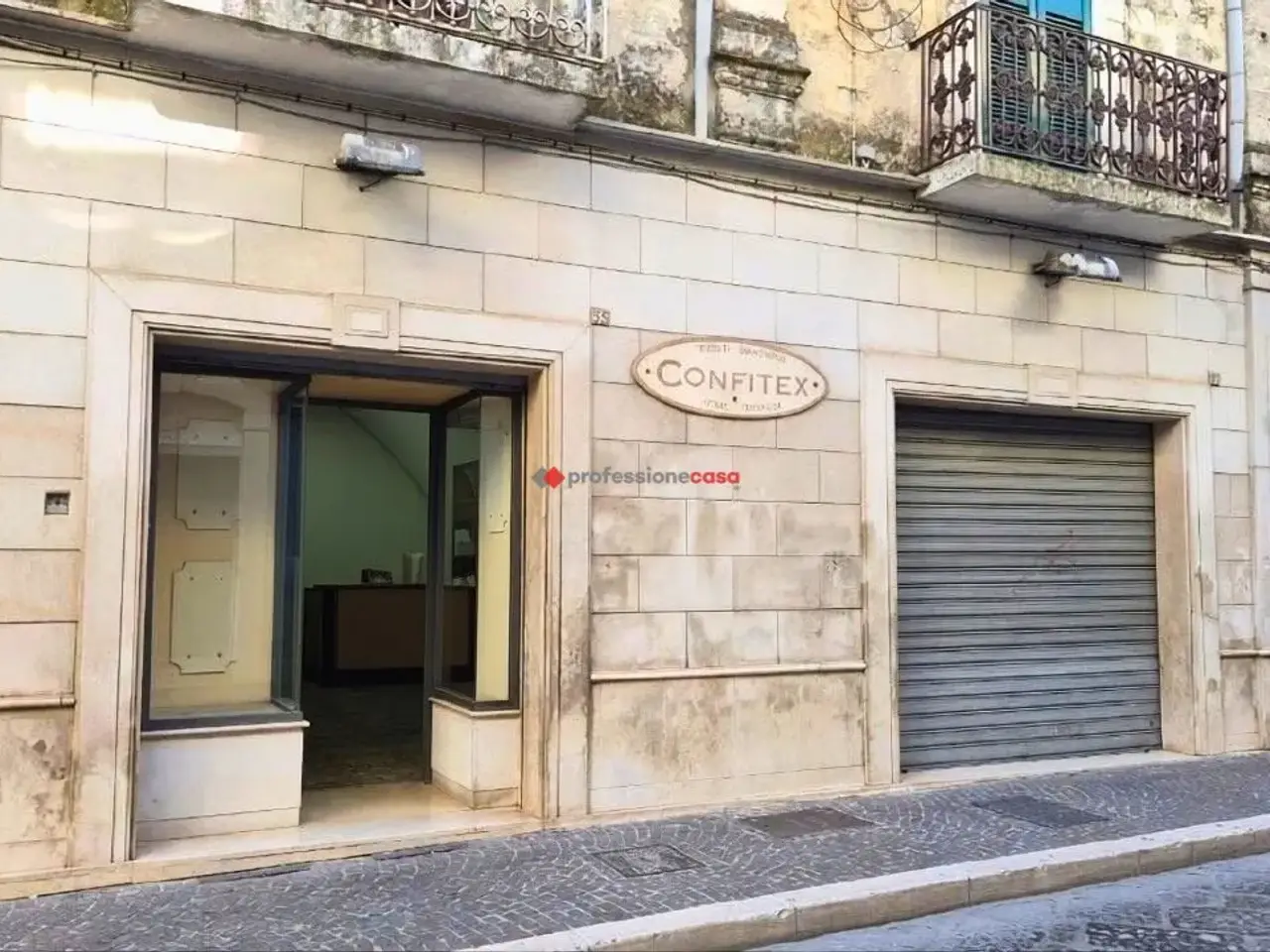 Negozio in Via Arpi 55-57, Foggia, {3} - Foto 1