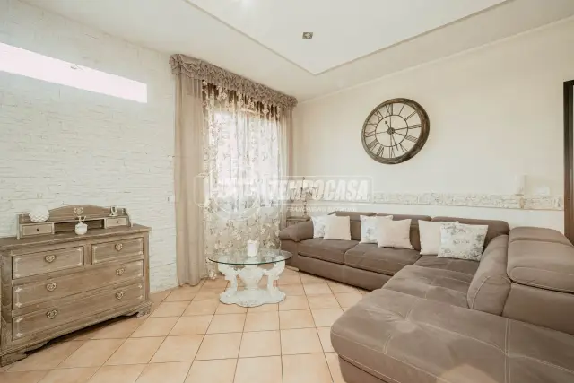 Quadrilocale in vendita, Strada Pavese 30, Mortara - Foto 1