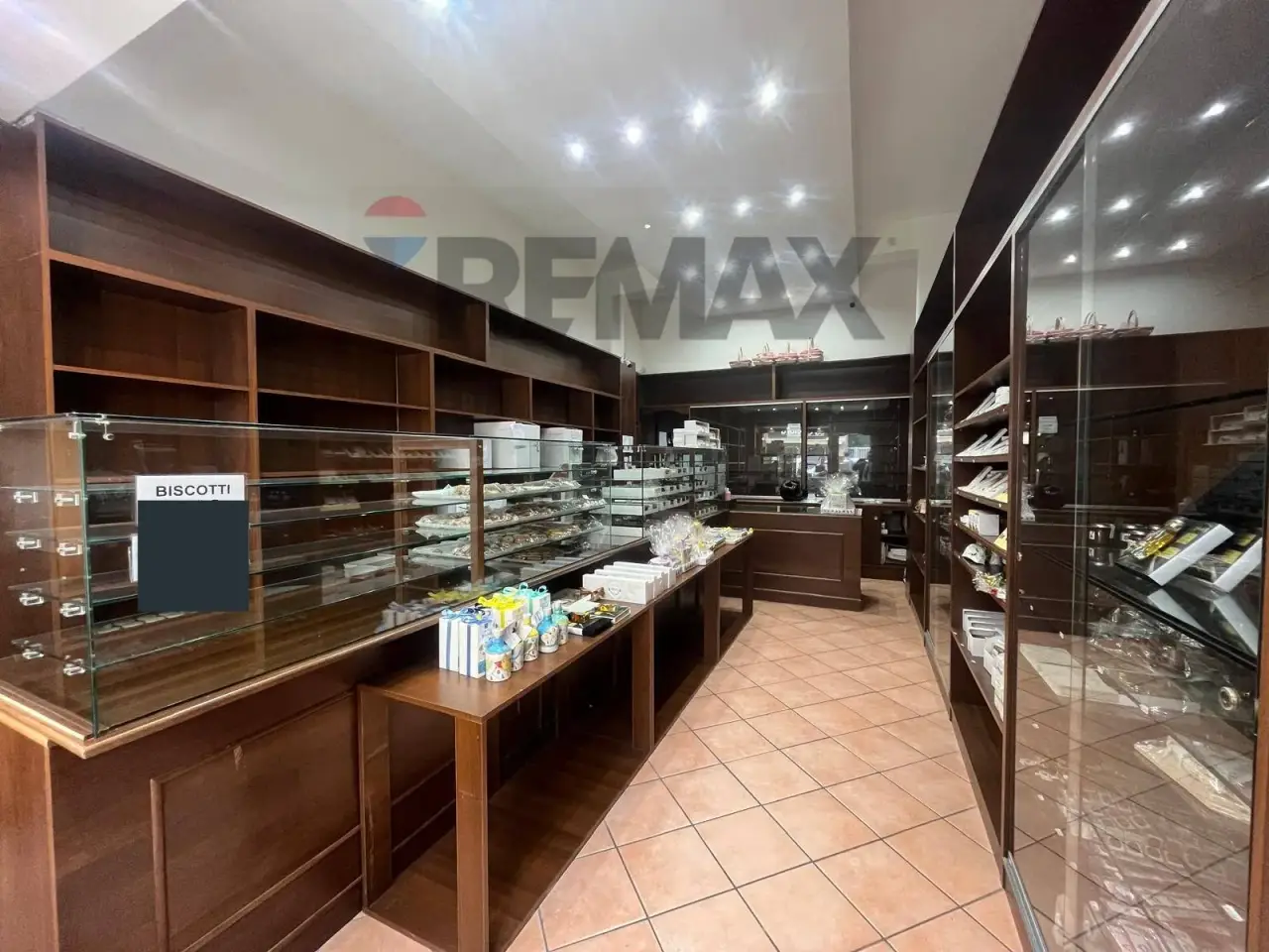 Negozio in Via Roma, Caserta, {3} - Foto 2