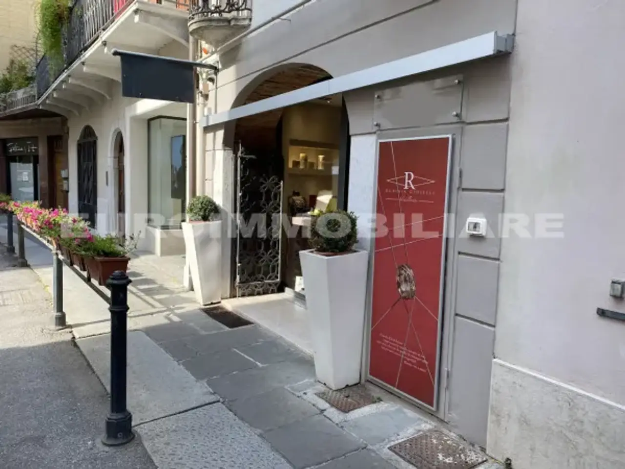 Negozio in Contrada del Cavalletto 8, Brescia, {3} - Foto 1