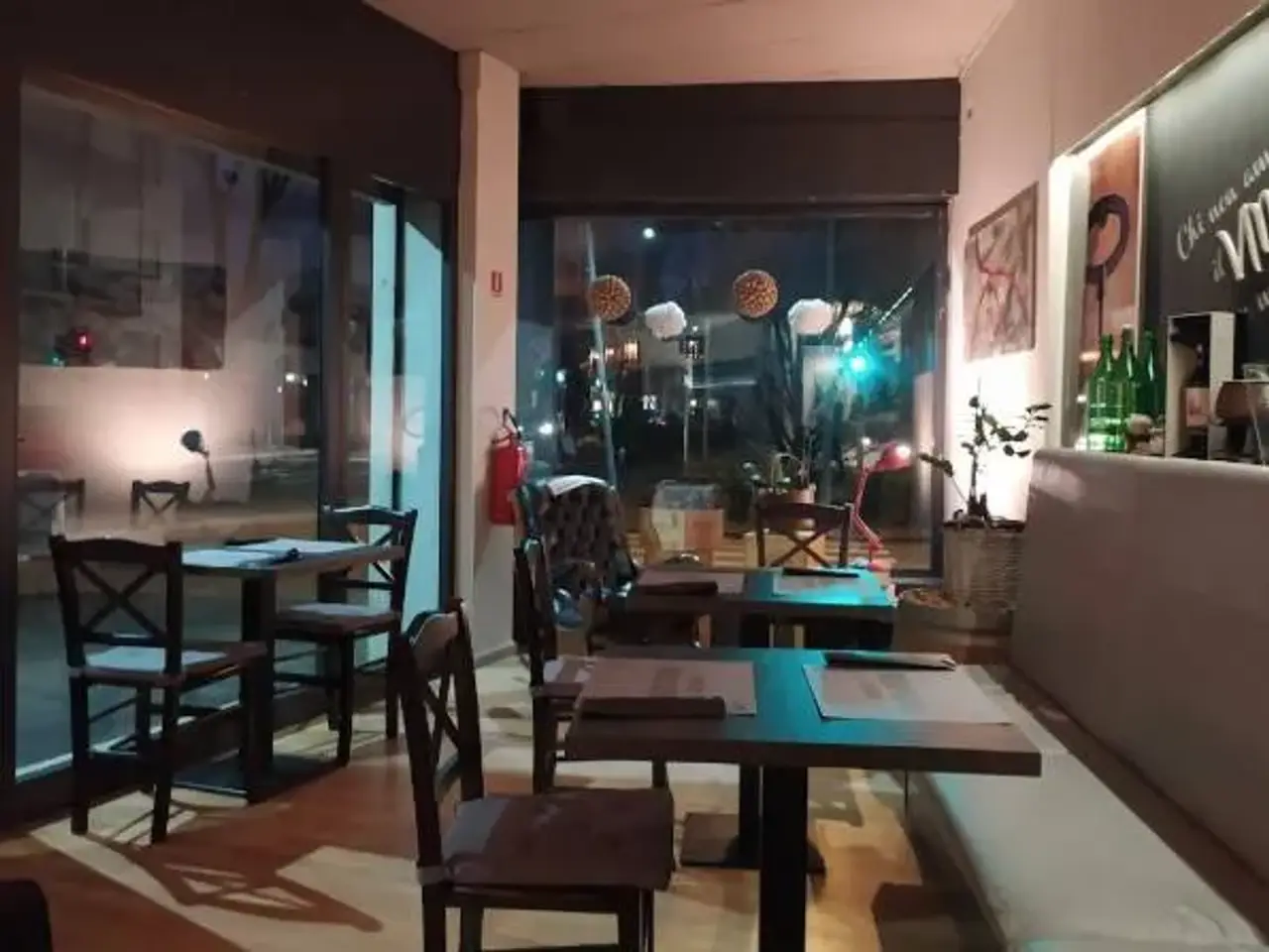 Bar in , Busto Arsizio, {3} - Foto 2