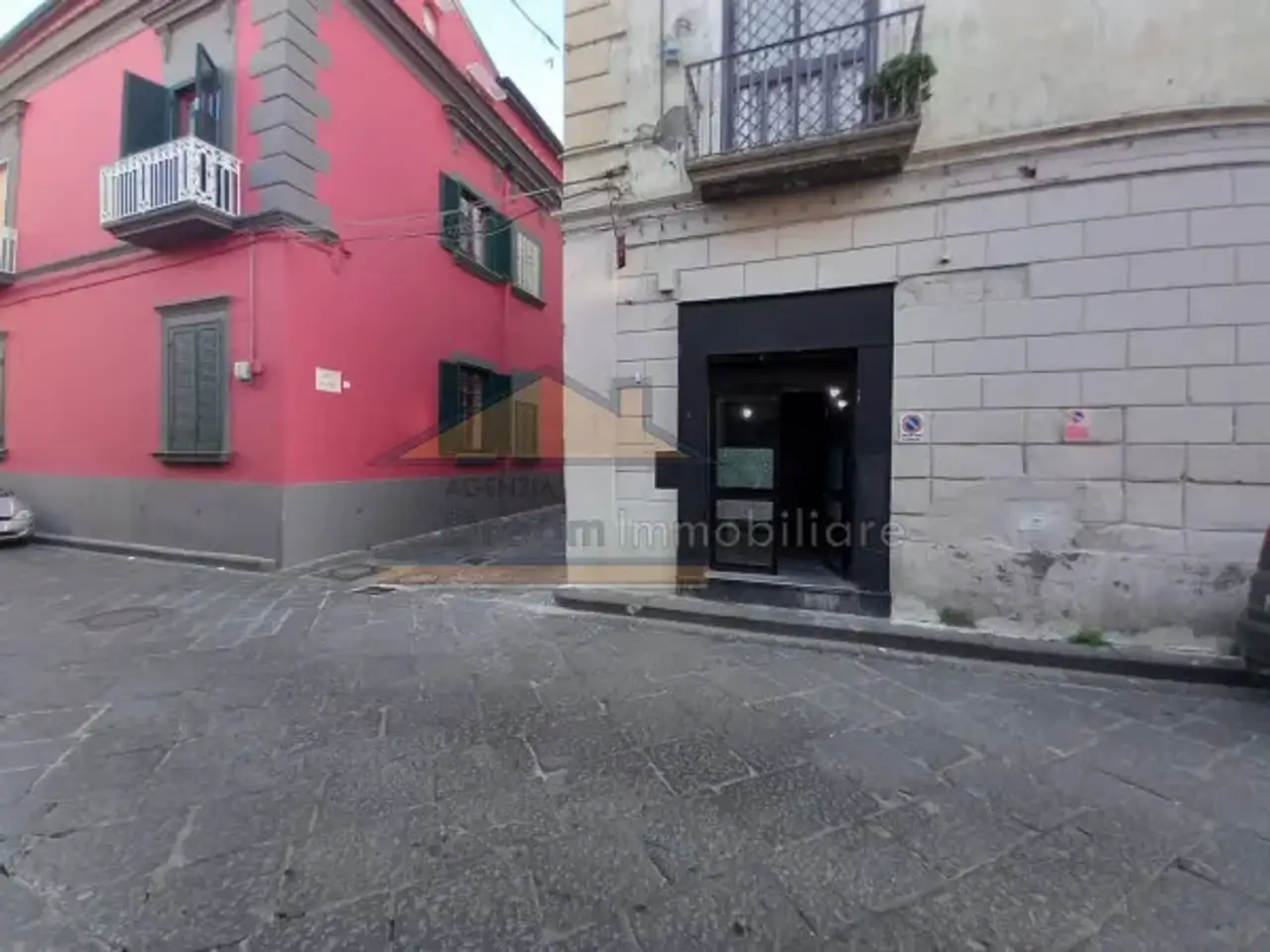 Negozio in Via Camposcino, Giugliano In Campania, {3} - Foto 1