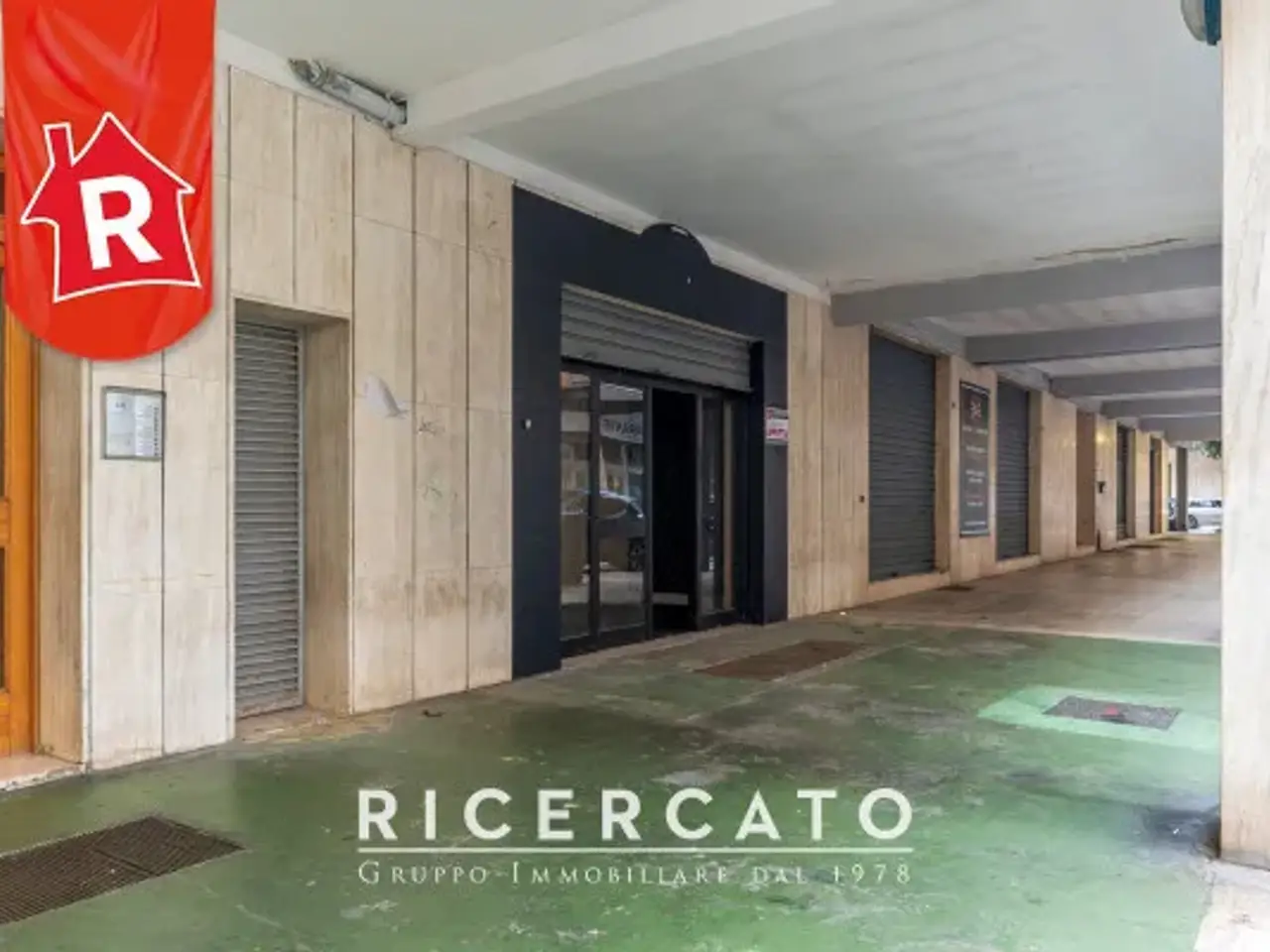 Negozio in Via Giuseppe Parini 44, Lecce, {3} - Foto 2