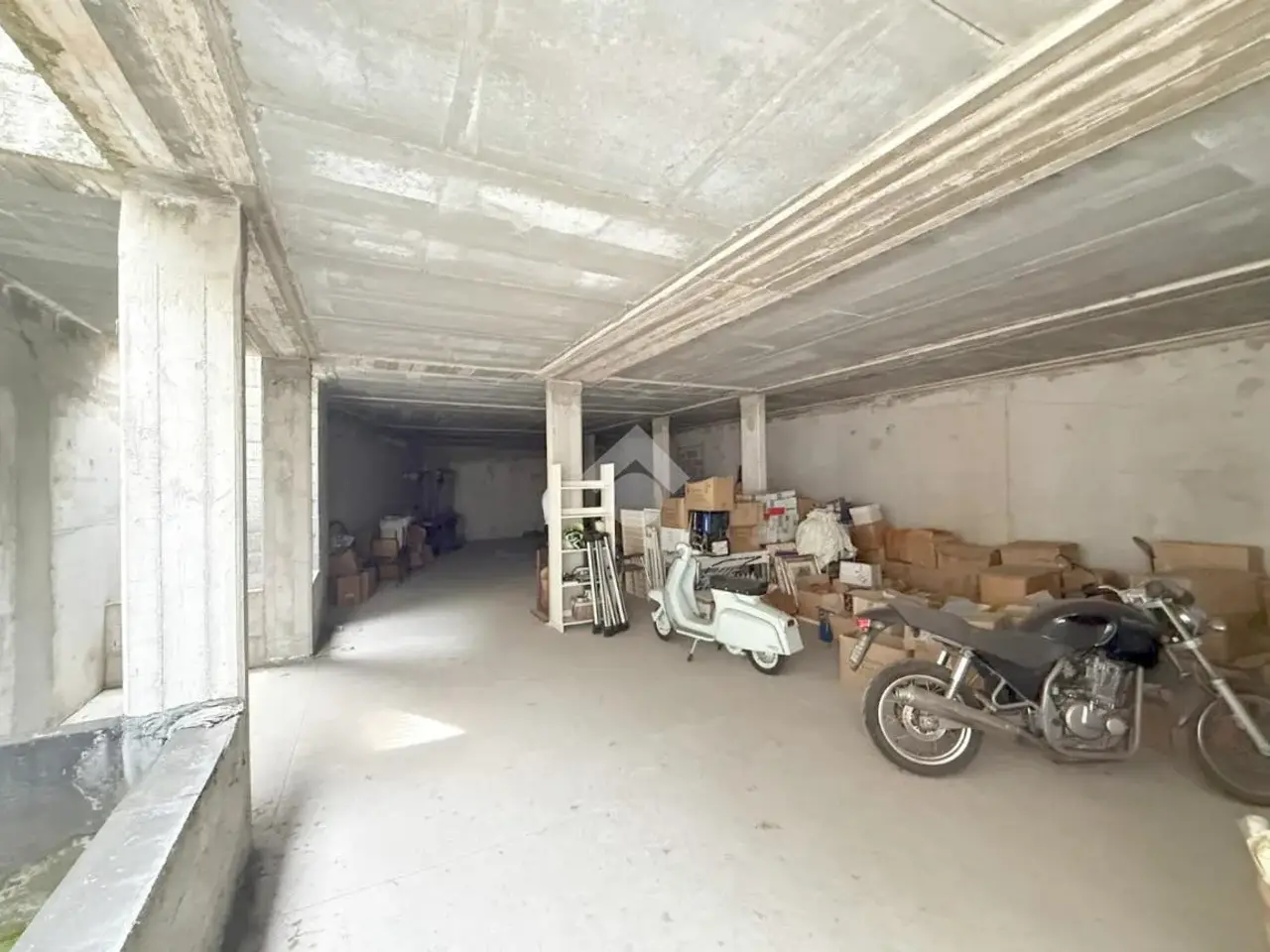 Magazzino in Via Nazionale 36, San Martino Buon Albergo, {3} - Foto 1