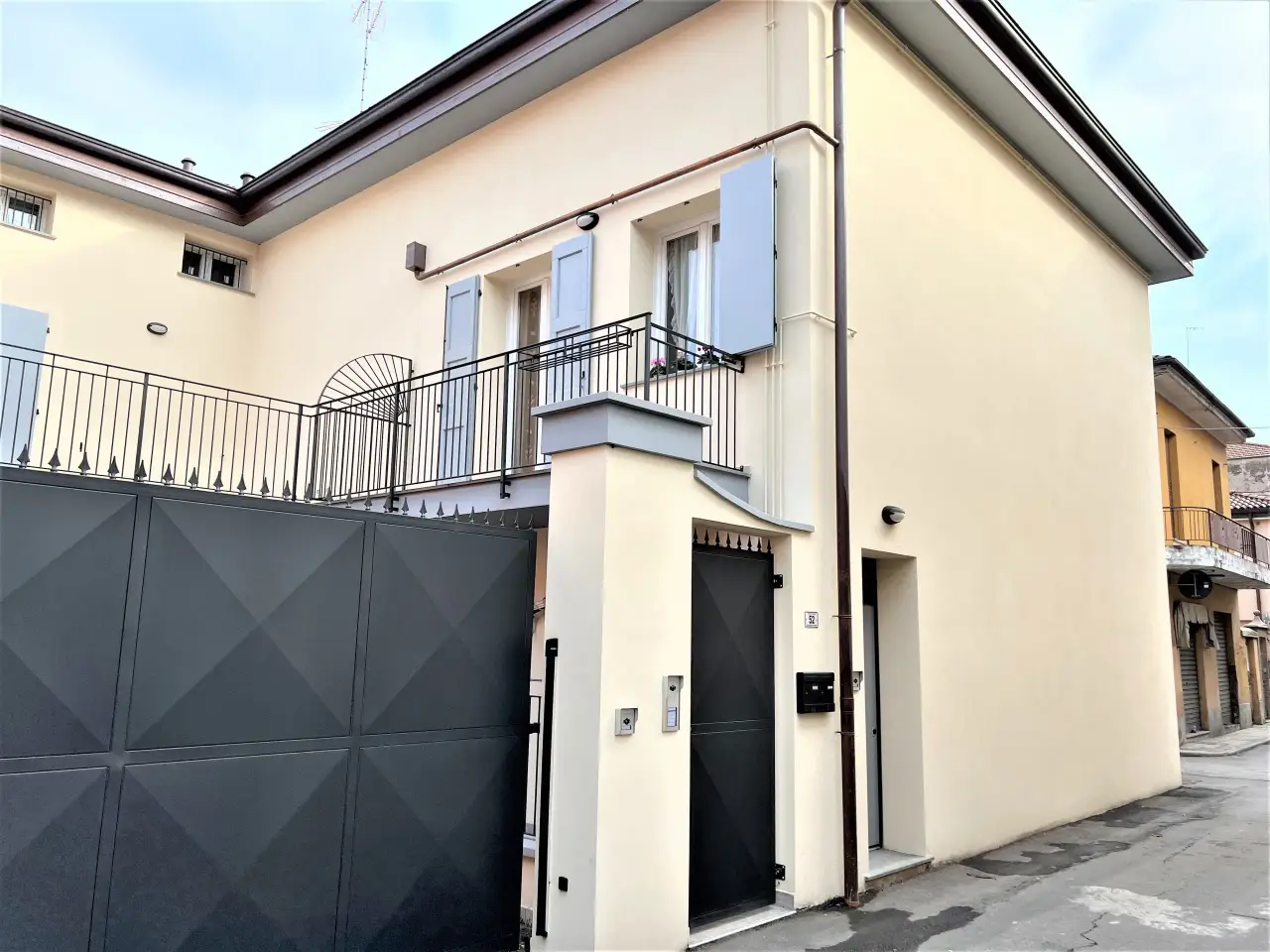 Ufficio in Via Albertini Ponente 52, Crevalcore, {3} - Foto 2