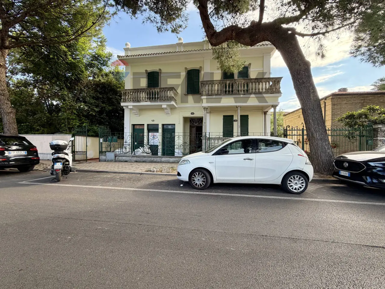 Ufficio in Viale Figlia di Jorio 32, Pescara, {3} - Foto 1