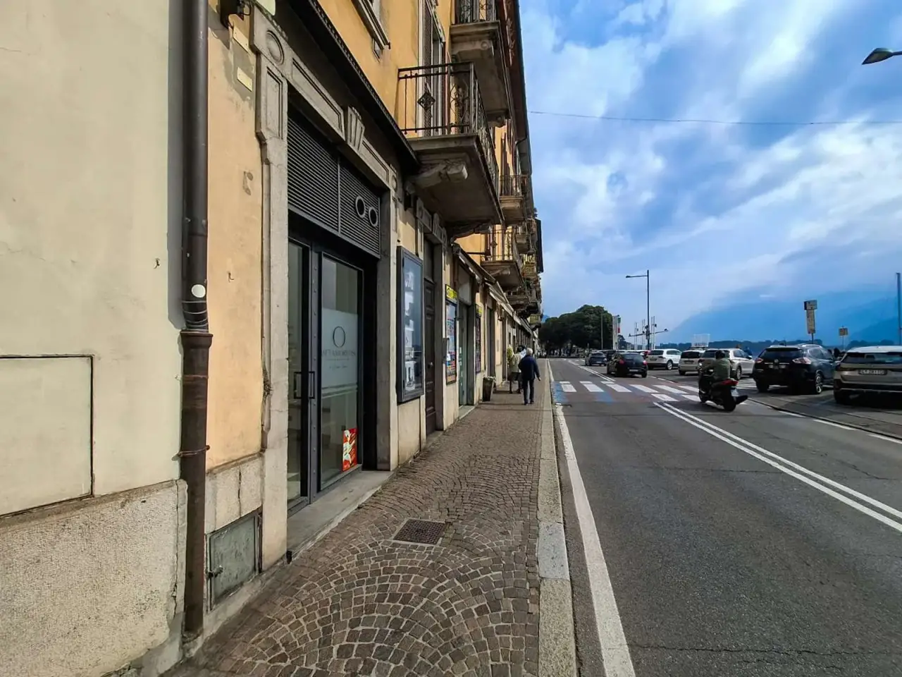 Ufficio in Via Tadini, Lovere, {3} - Foto 1
