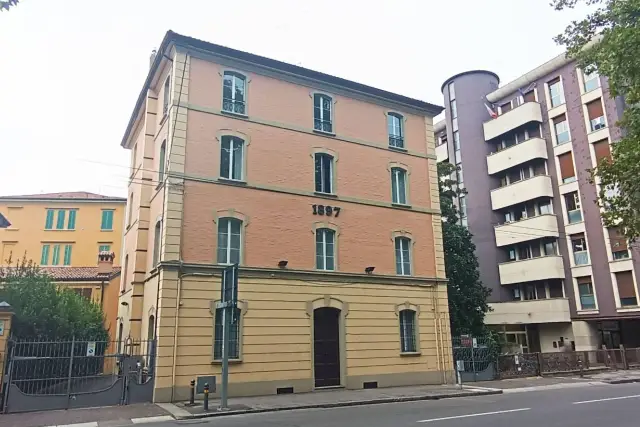 Gemeinschaftsbüro, Bologna - Foto 1