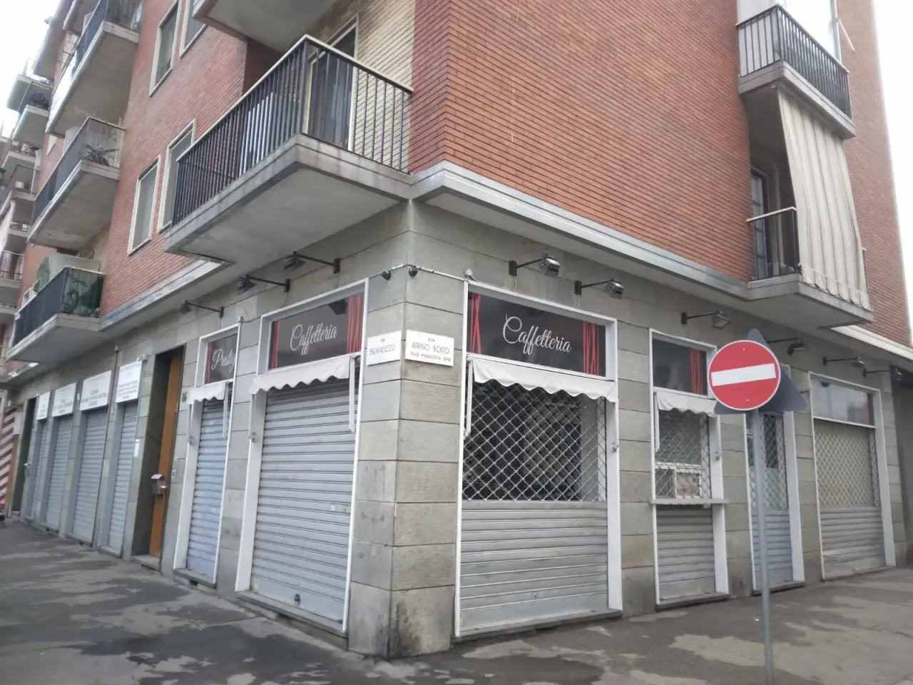 Negozio in Via Brandizzo 86, Torino, {3} - Foto 2