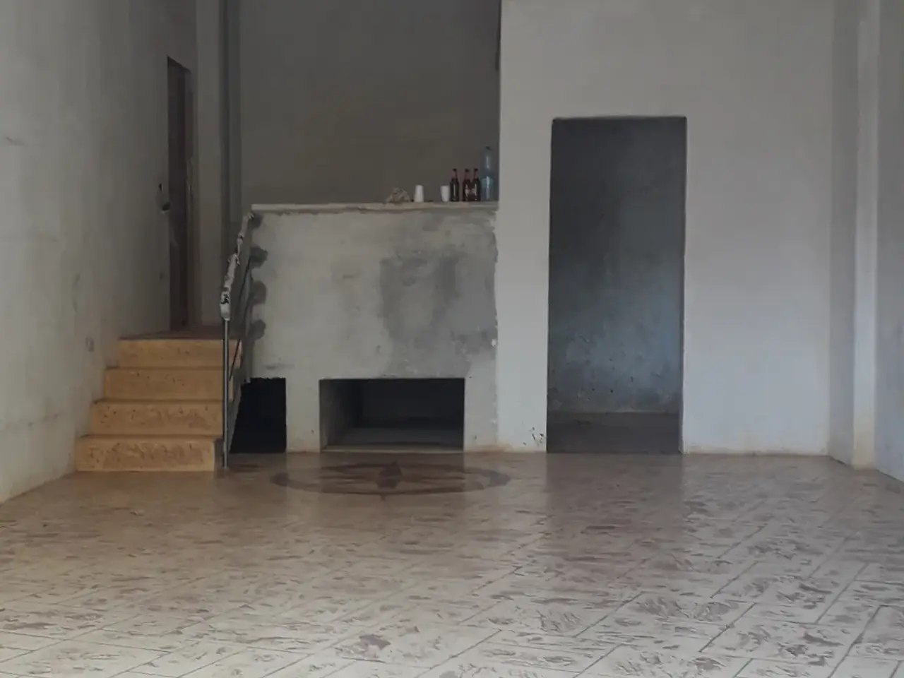 Magazzino in Via dei Bizantini 134, Lamezia Terme, {3} - Foto 1