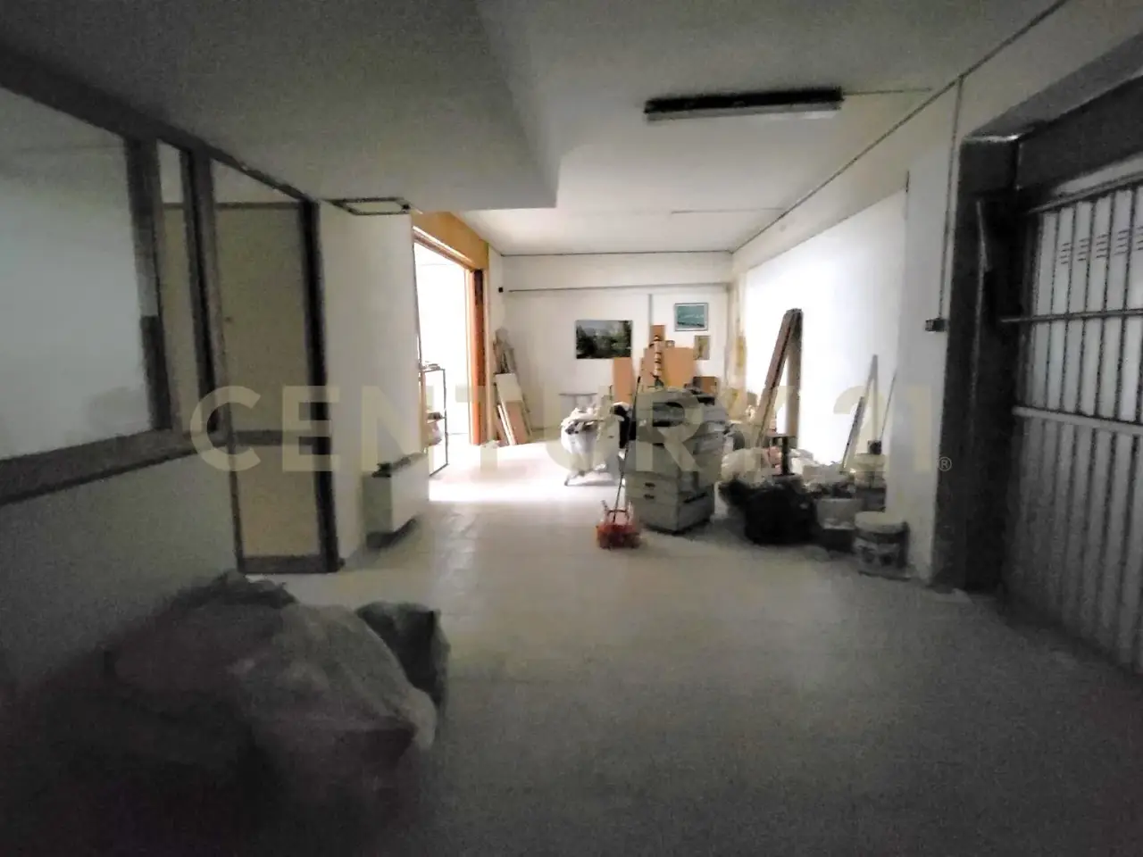 Parcheggio chiuso in Via Genova 35, Aci Castello, {3} - Foto 1