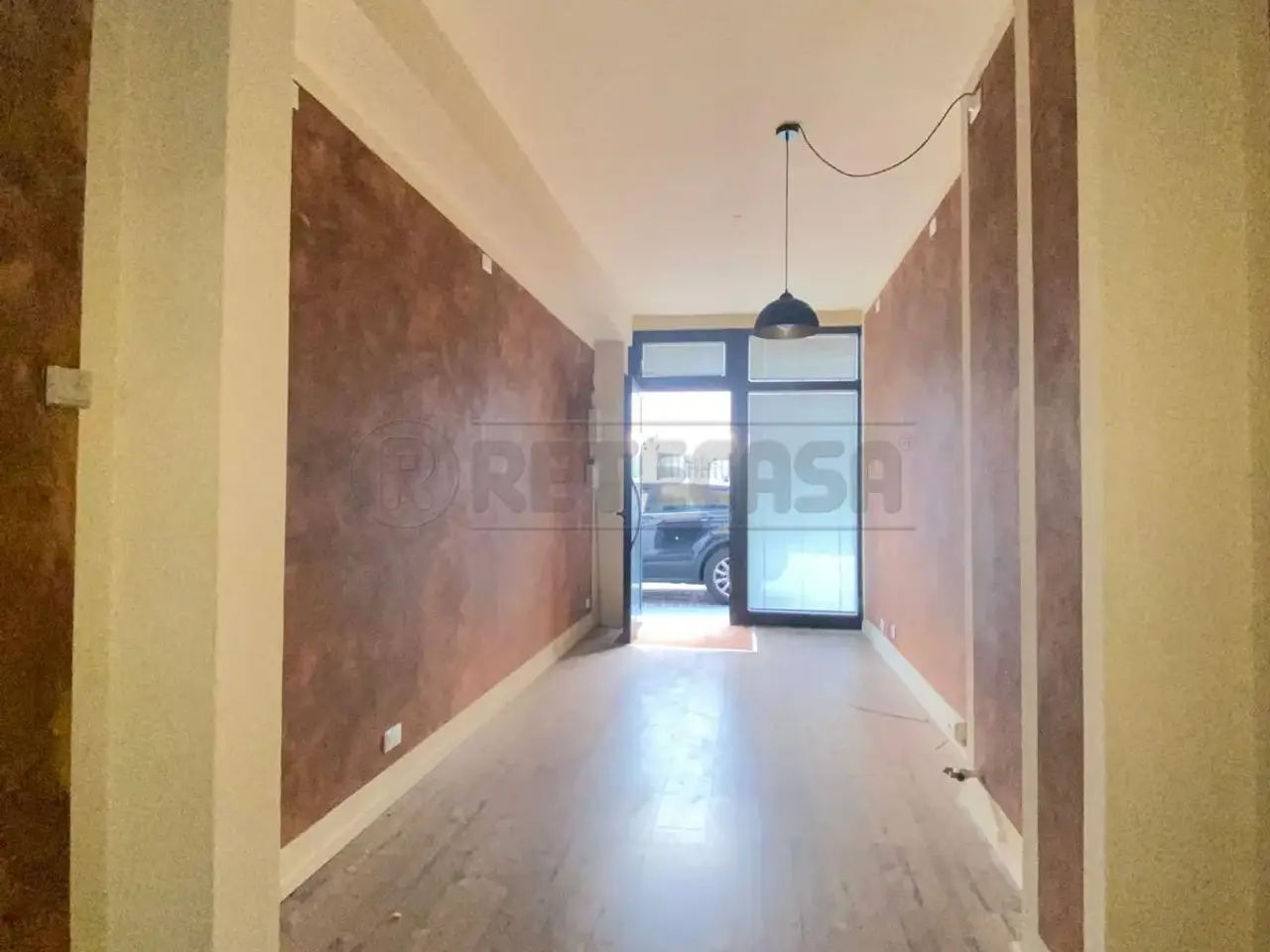 Palazzina commerciale in Via Orazio Marinali 33, Bassano Del Grappa, {3} - Foto 2