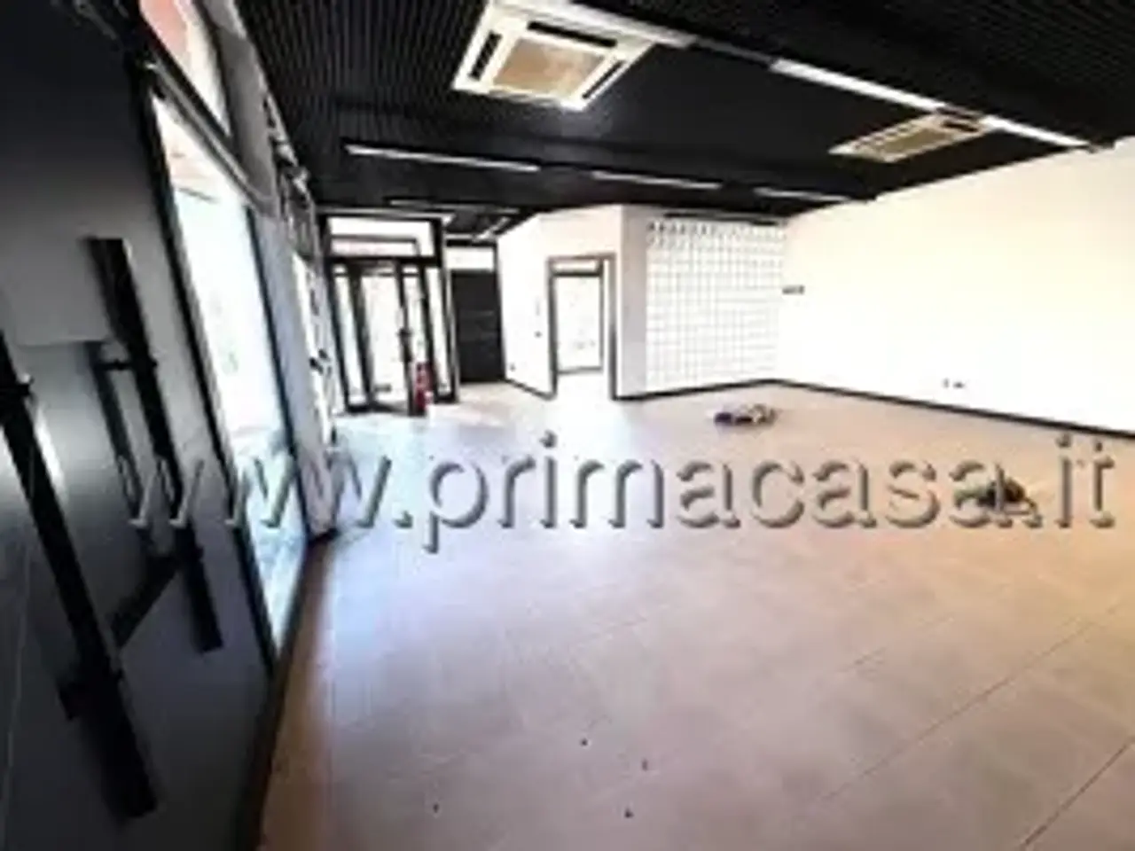 Ufficio in Via Leopardi 28, Cerea, {3} - Foto 1
