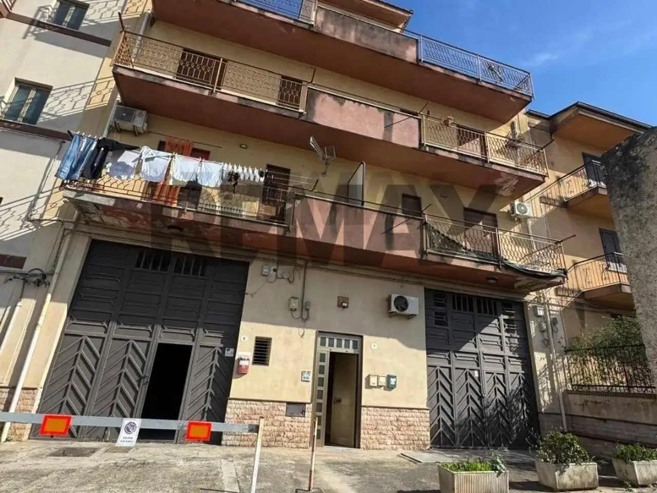 Negozio in Fondo Saccone 7, Palermo, {3} - Foto 1