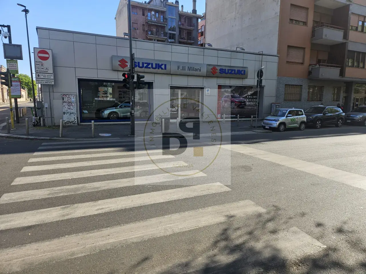 Negozio in Viale Emilio Papiniano, Milano, {3} - Foto 2