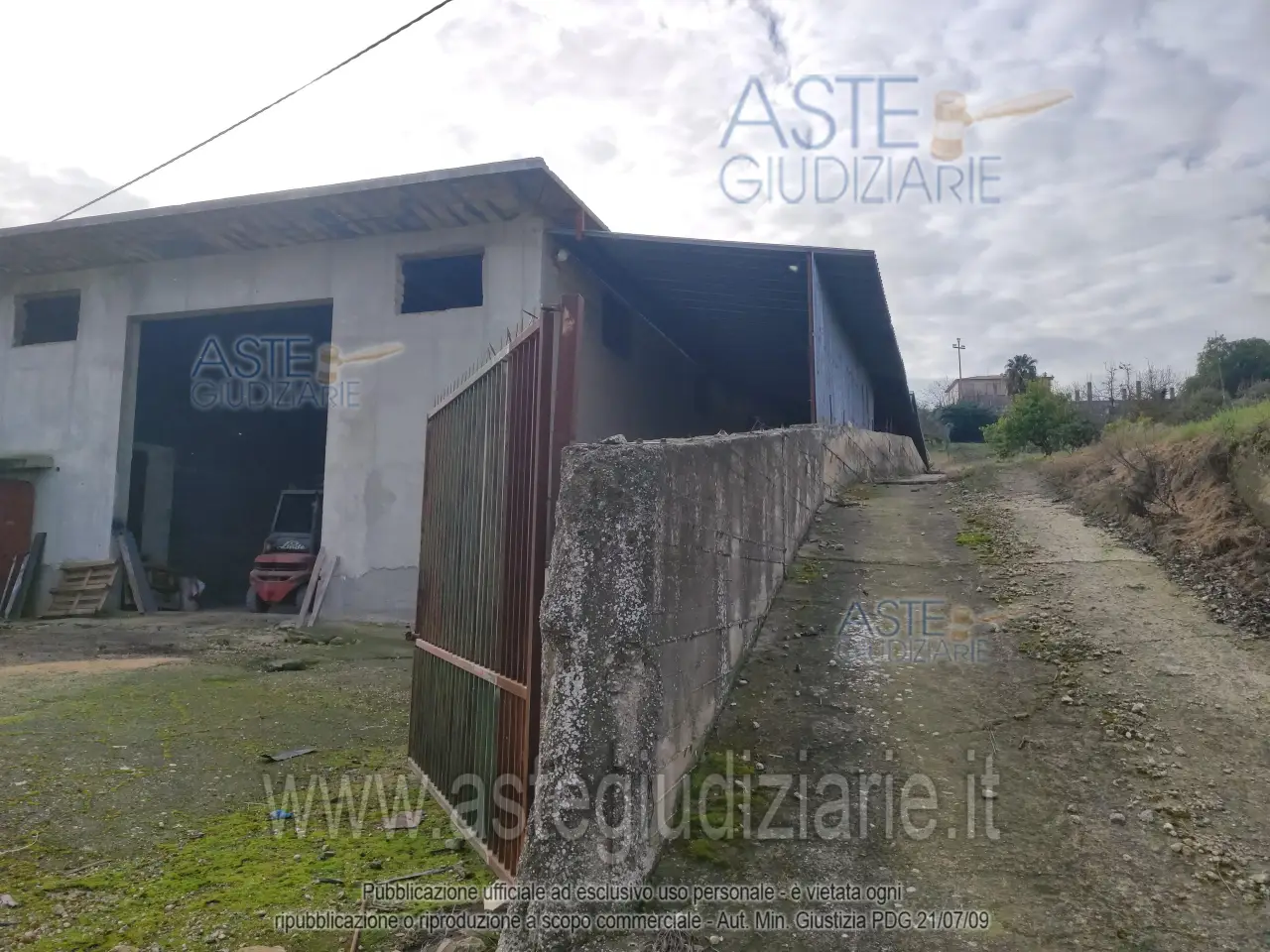 Capannone in Contrada Difesa Snc, Villalba, {3} - Foto 1