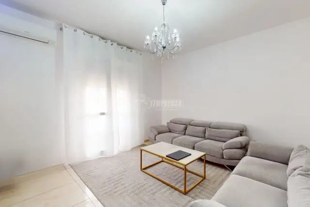 3-room flat in Viale Botticelli, Sassuolo - Photo 1