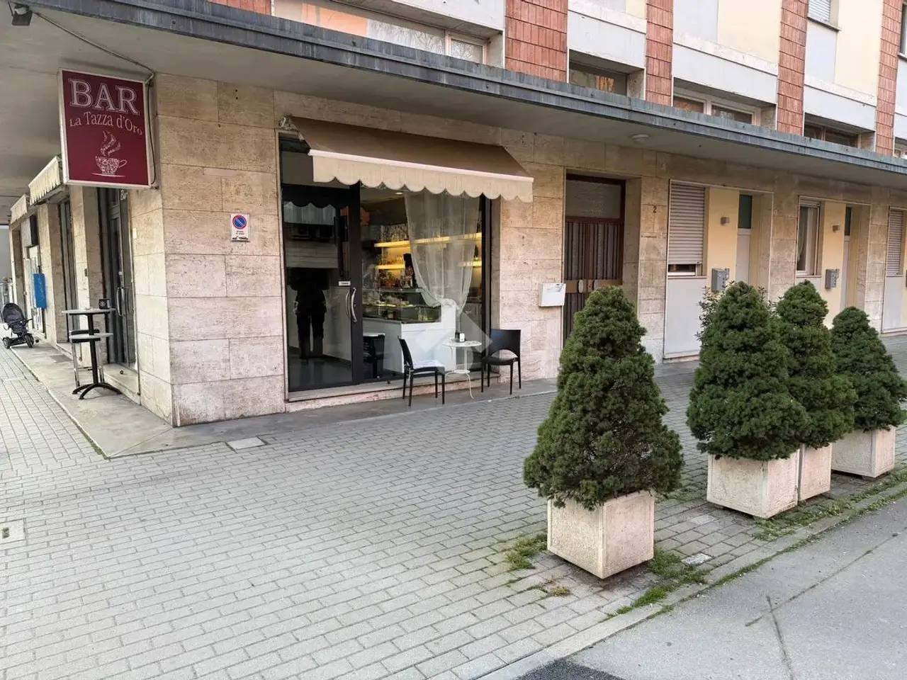 Negozio in Negozio/Ufficio Via San Donato 158, Bologna, {3} - Foto 1
