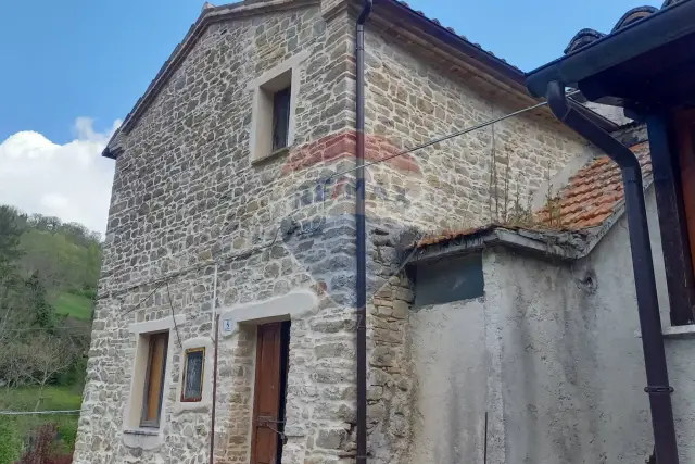 Casa indipendente in vendita, Località Capo di Rio 8, Cingoli - Foto 1