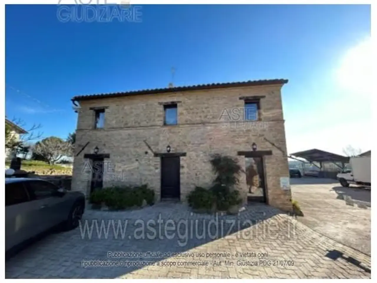 Fabbricato misto in Contrada Zaffaranara, Poggio San Marcello, {3} - Foto 2