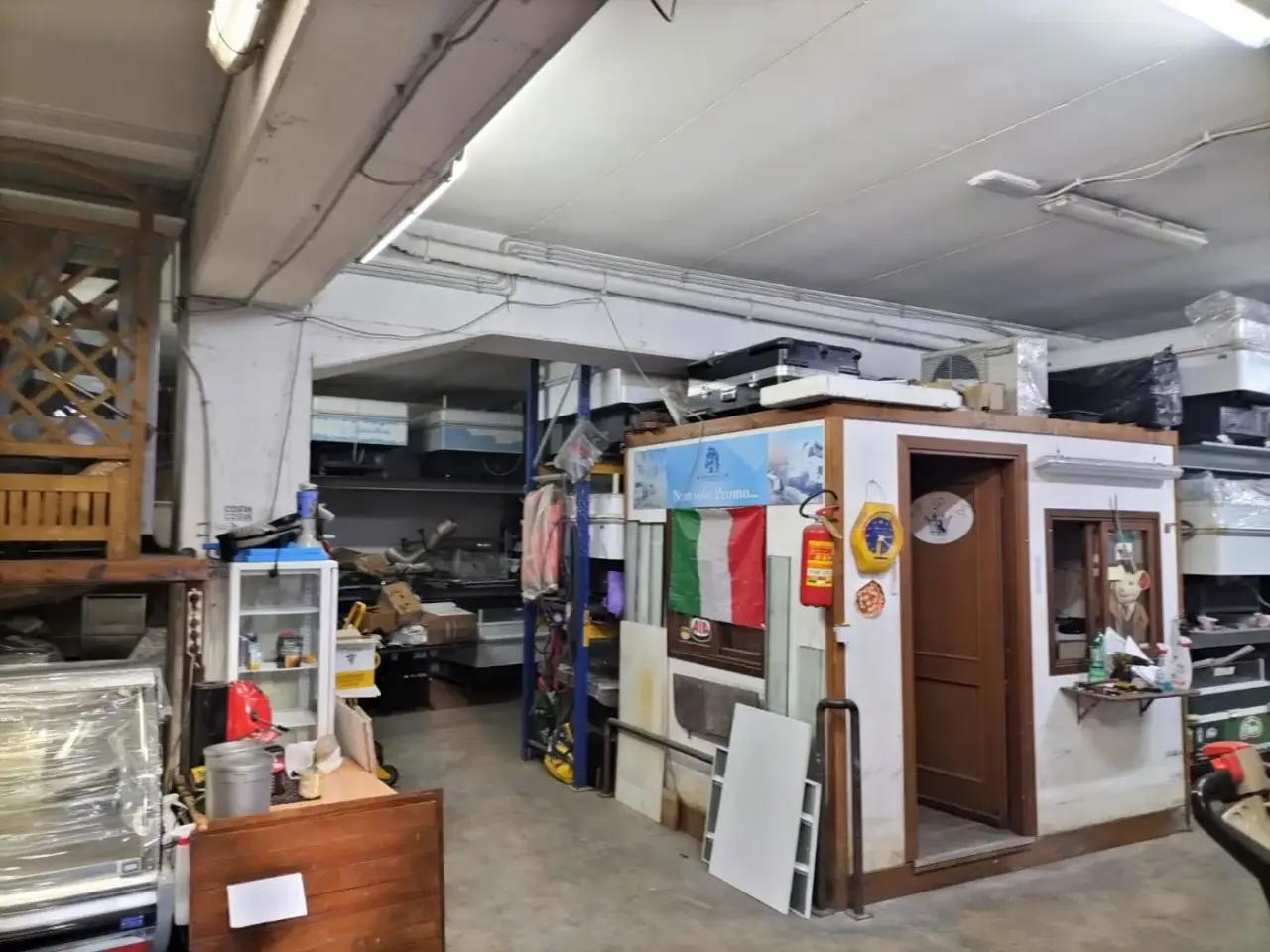 Magazzino in Via Militello 10, Roma, {3} - Foto 2