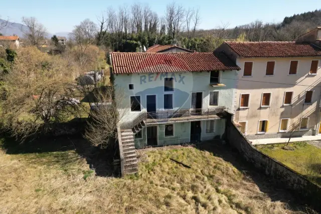 Casa indipendente in vendita, Via Brollo 15, Aviano - Foto 1