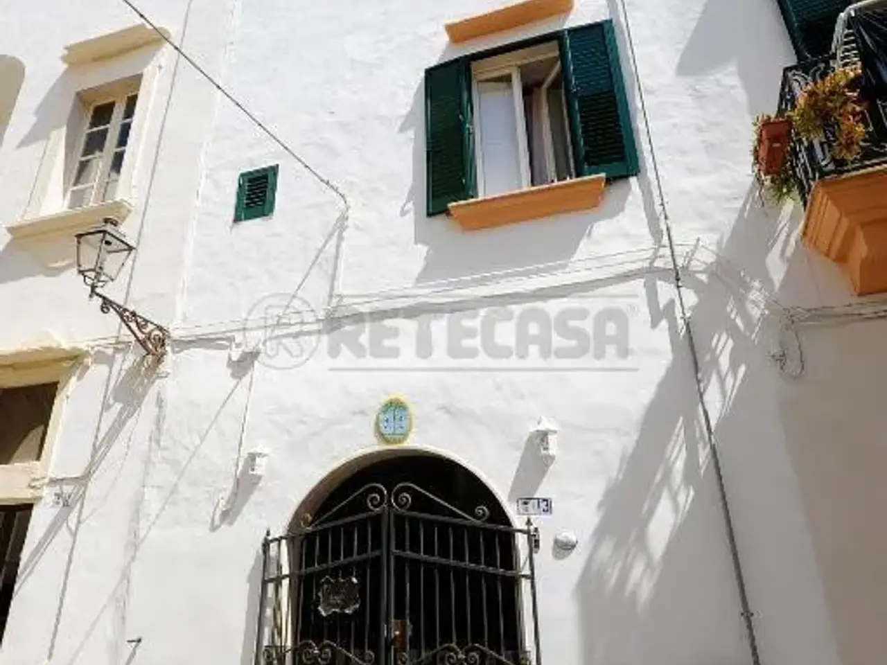 Palazzina commerciale in Via Coppola 13, Gallipoli, {3} - Foto 2