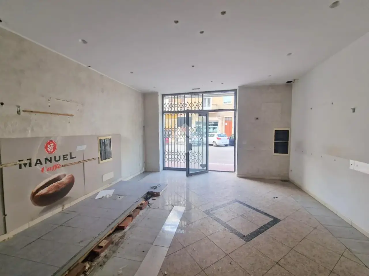 Negozio in Corso VI Aprile 258, Alcamo, {3} - Foto 1