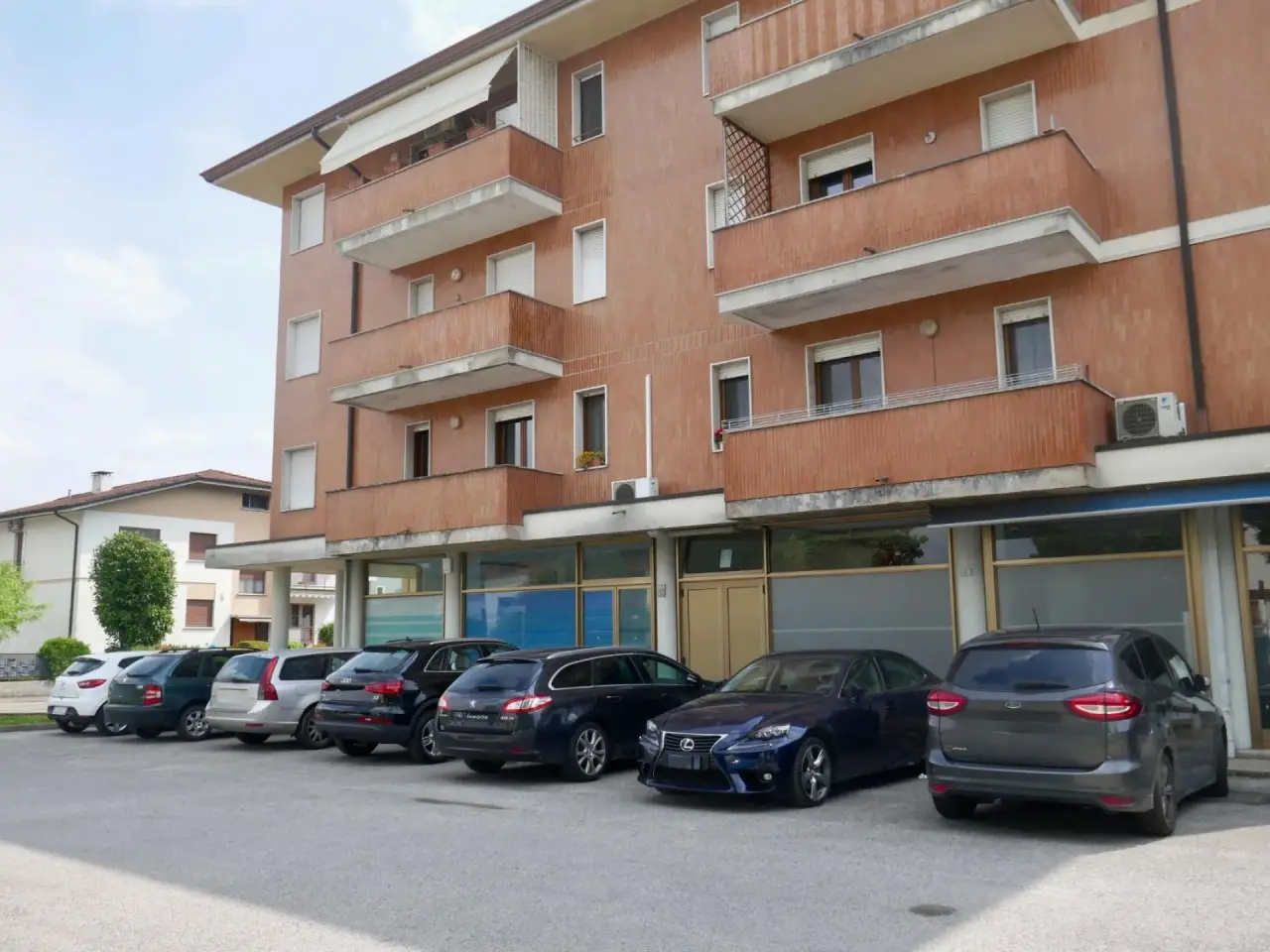 Locale commerciale in , Spilimbergo, {3} - Foto 1