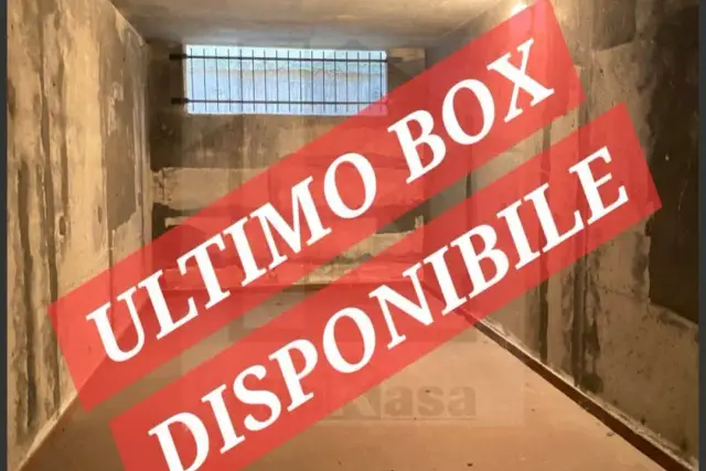 Box in Via Alessandro Manzoni 52, Lainate - Foto 1