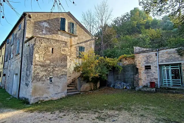 Rustico in Contrada Piane Santi, Massignano - Foto 1